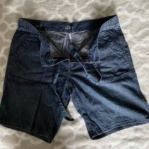 Shorts Ann Taylor loft size  8 soft jean